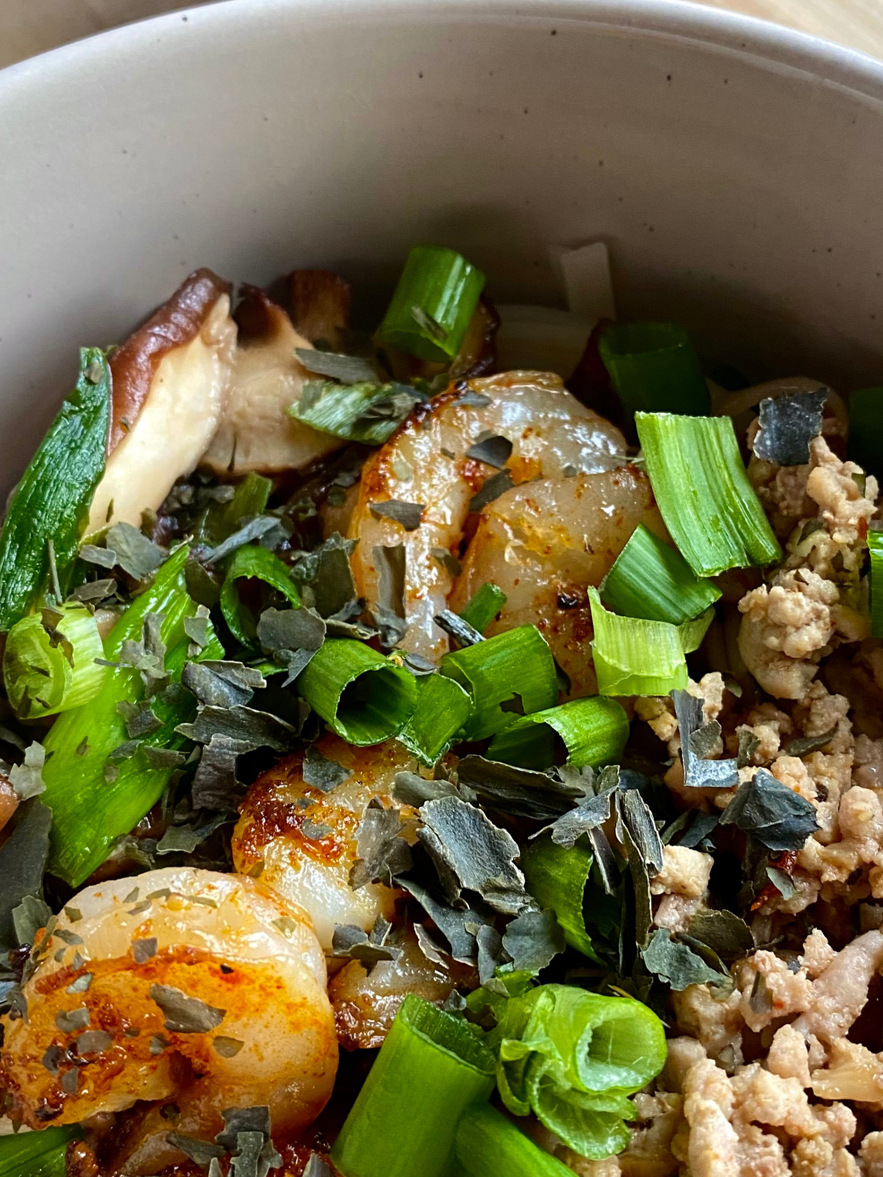 Delicious Dry Noodle Bowl Recipe using Organic Sugar Kelp Flakes from Maine Seaweed Company Nautical Farms